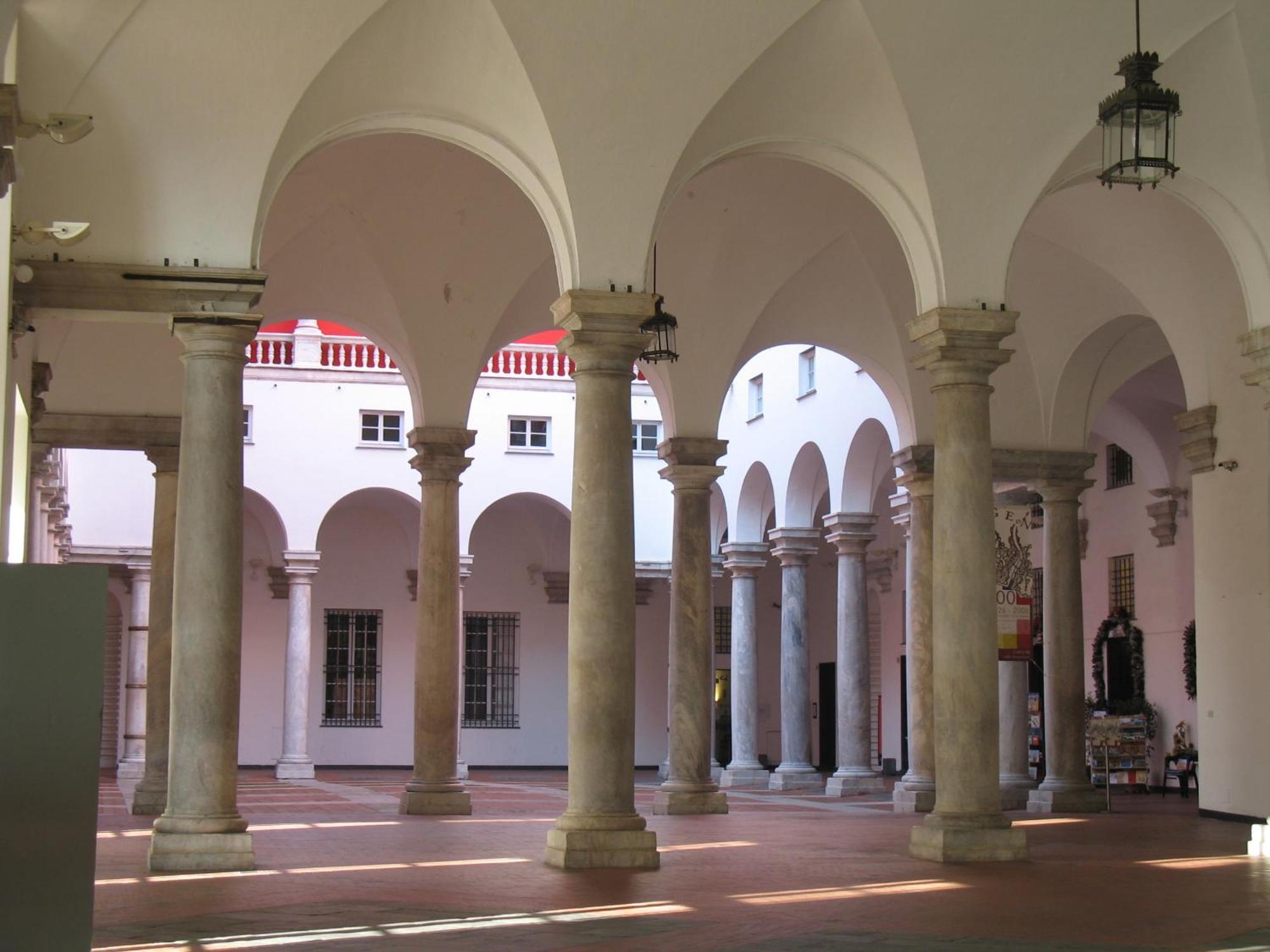 Lovely Apt Really Downtown - Free Private Parking Included! - Genoa Luaran gambar