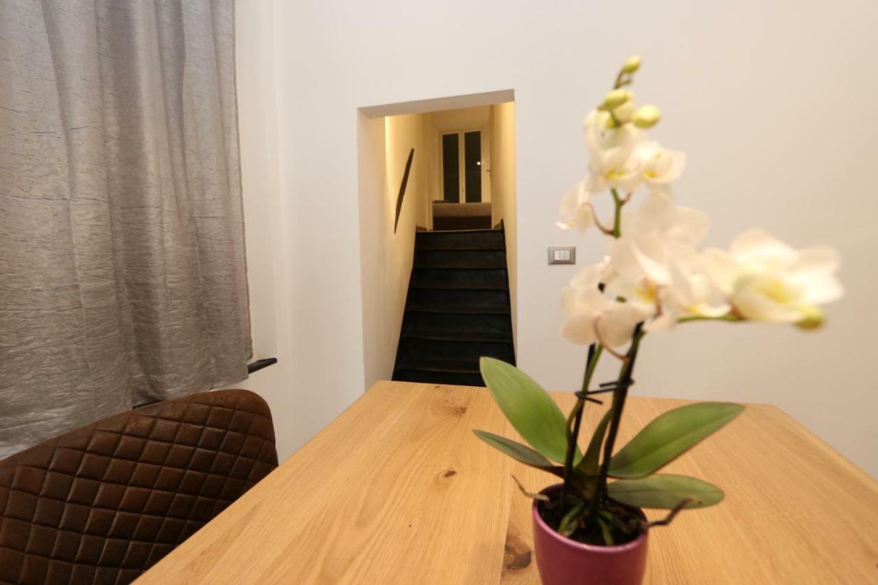 Lovely Apt Really Downtown - Free Private Parking Included! - Genoa Luaran gambar