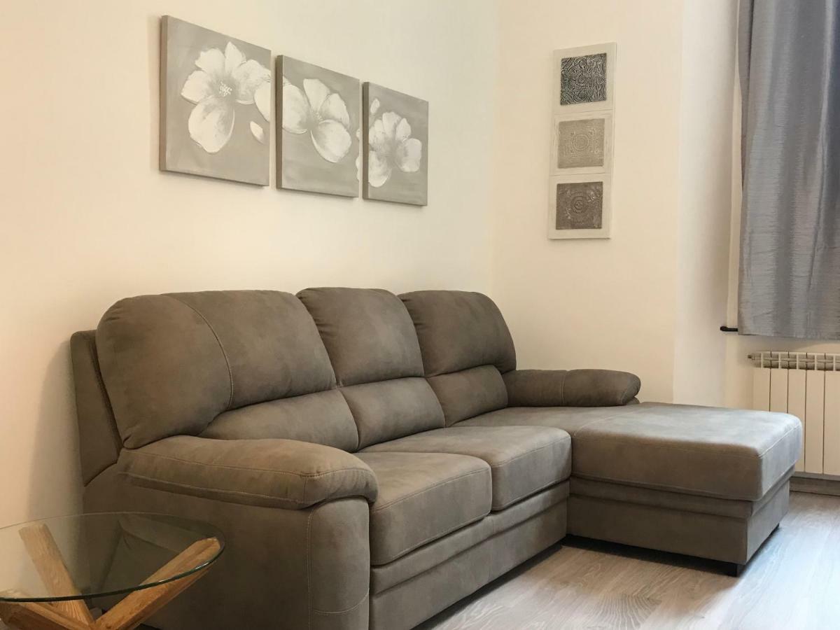 Lovely Apt Really Downtown - Free Private Parking Included! - Genoa Luaran gambar