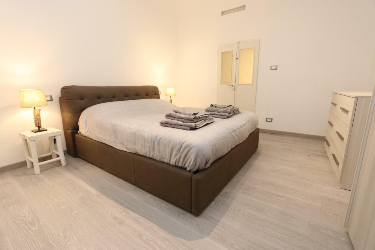 Lovely Apt Really Downtown - Free Private Parking Included! - Genoa Luaran gambar